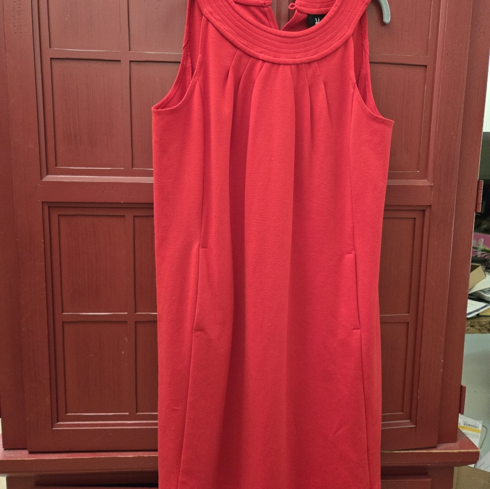 Stylish Red Sleeveless Dress